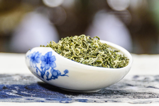 Biluochun Tea: A Guide to Its Benefits, Brewing, and Where to Buy | furn-store