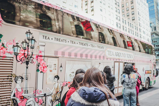 Explore New York City with "Tea Around Town" Introduction | furn-store