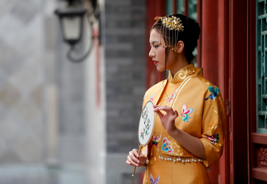 The History and Origins of Chinese Style Embroidery with Furn-Store