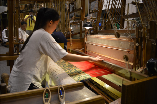 The History and Origins of Sichuan Embroidery by Furn-Store