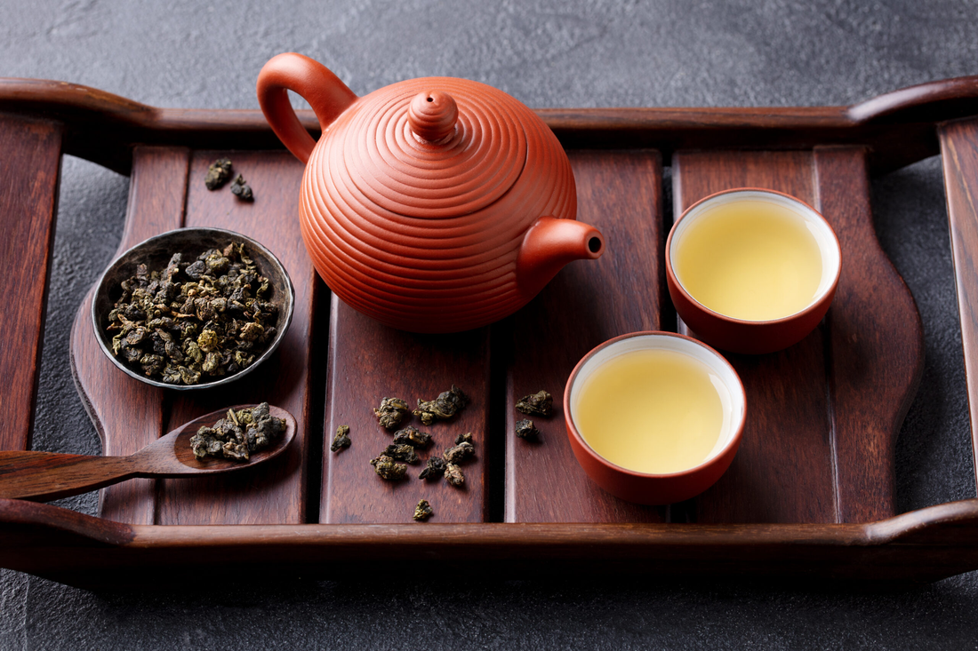 Dong Ding Oolong Tea: A Guide to Taiwan's Famous Oolong | furn-store