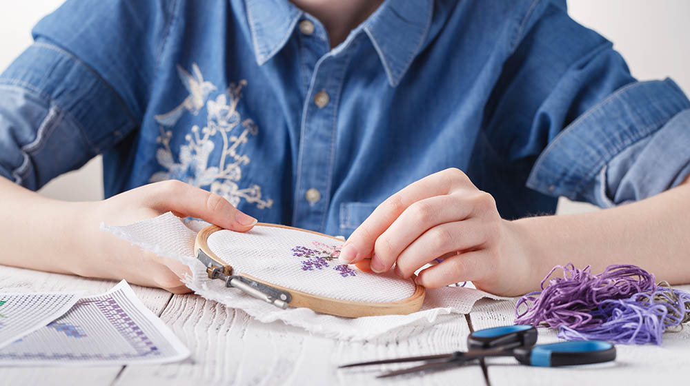 Hand Embroidery Stitches: Elevate Your Furnishing with Artistic Flourishes
