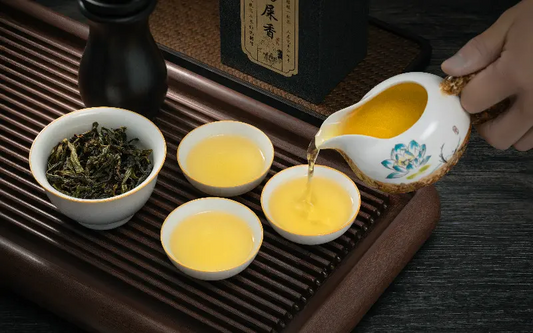How to Identify High-Quality Tea by Furn-Store