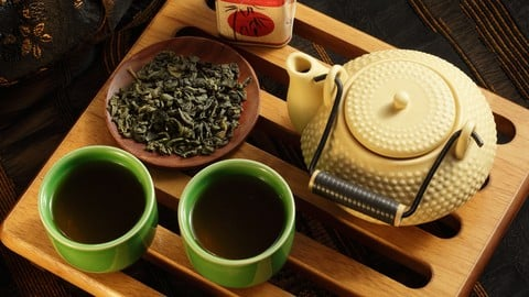 Positive Aspects Highlighted in Customer Reviews of Furn-Store's Teas