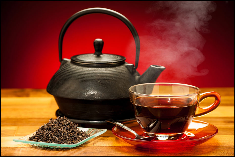 The Historical Development of Global Black Tea: Discover with Furn-Store