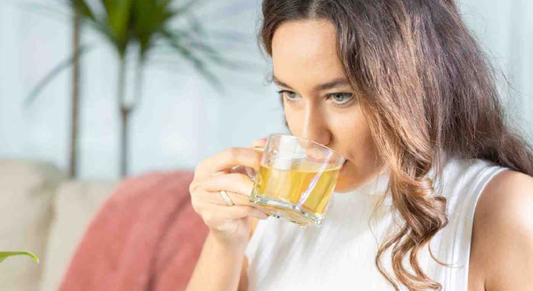 Tea Trends and Health Benefits: Discover with Furn-Store